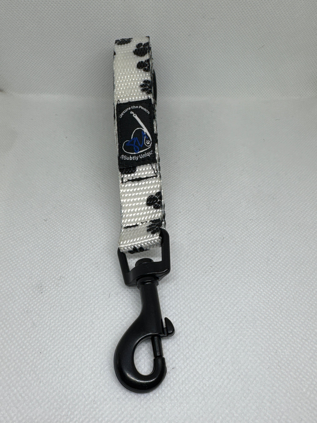 Signature BW Pawz Secure the Pooch mini snap hook NekLeash By Subtly Unique