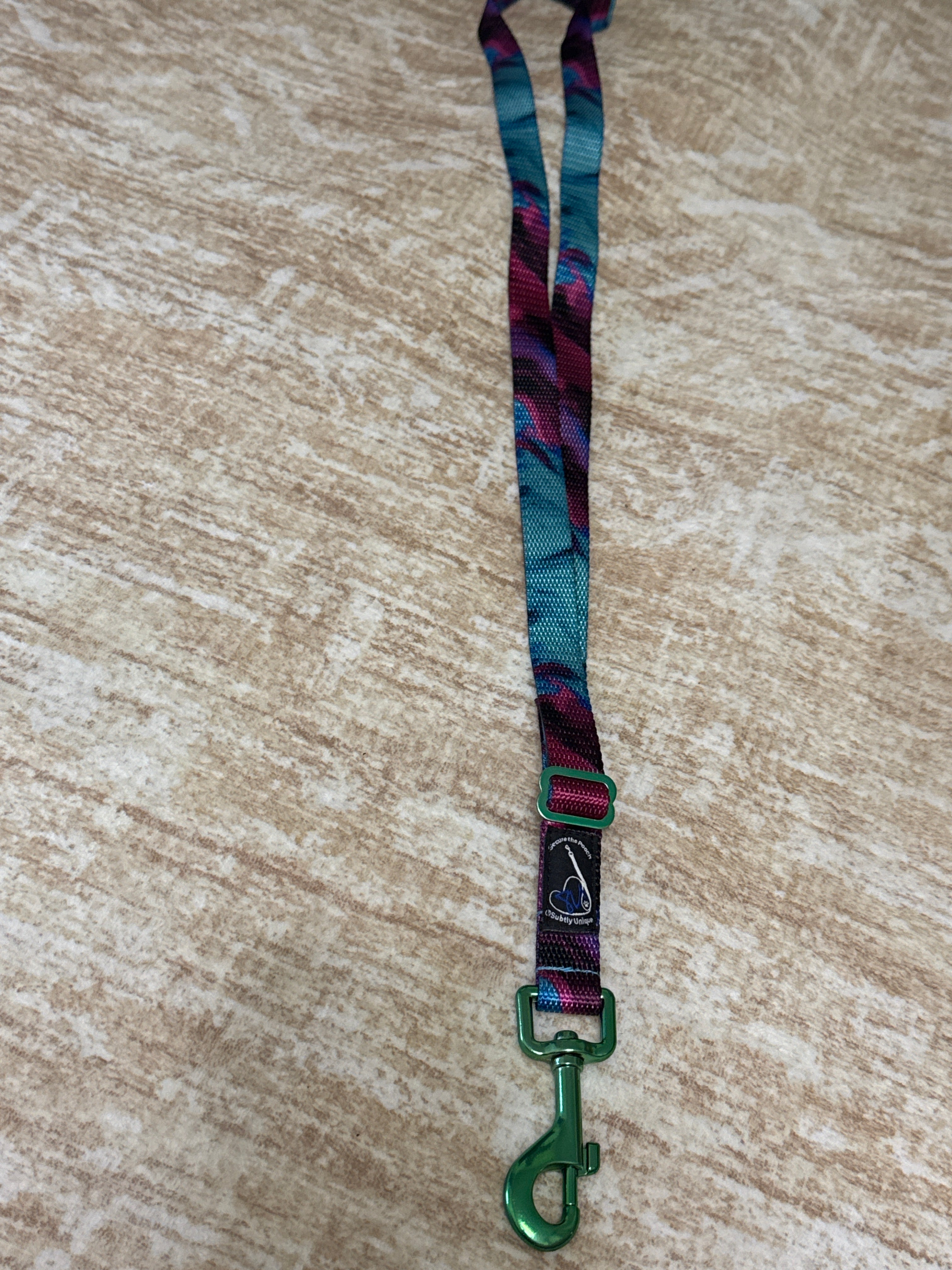 Secure the Pooch Vnyss Marz GRN MTL Patented Nekleash One of Kind eDual Use Convertible Key Lanyard Dog Leash ❤️🐶