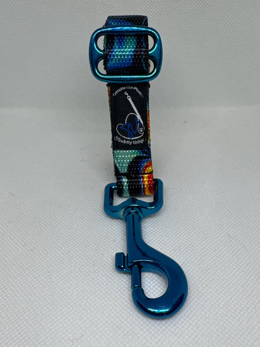 Marvel-Ous Blu Metal Dual Use Secure the Pooch Patented Convertible Key Lanyard Dog Leash