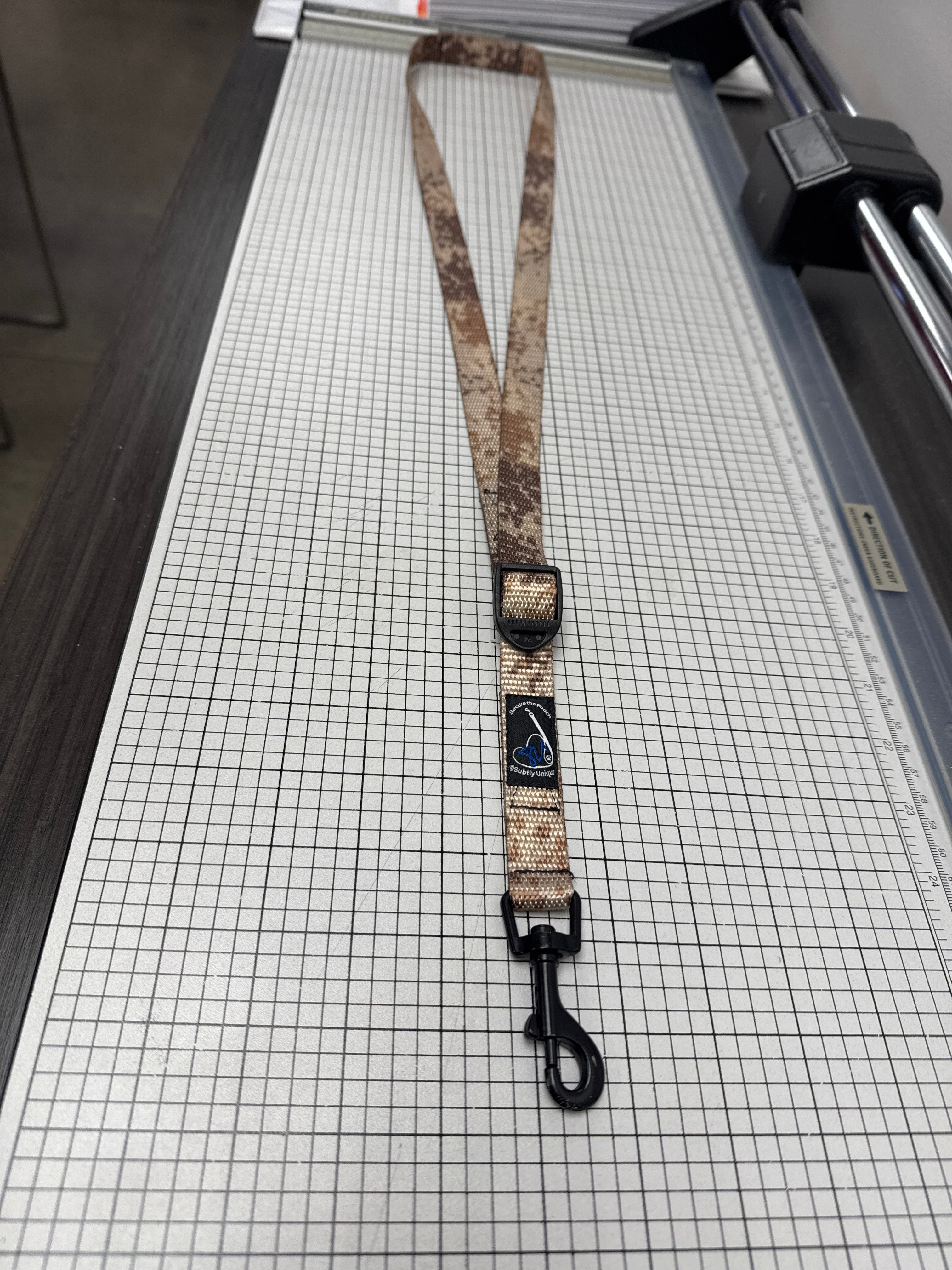 Desert Storm Urban Camo secure the pooch nekleash by Subtly Unique mini hook