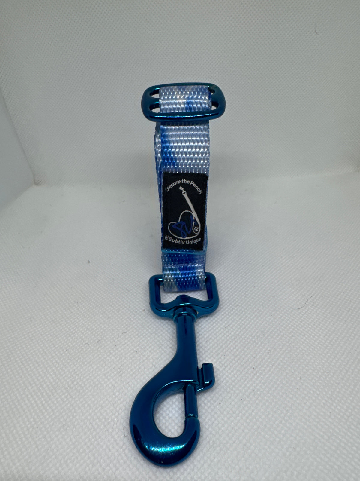 Exclusive Secure the Pooch Key Lanyard + Dog Collar Set Blu Porcelain & Blu MTL