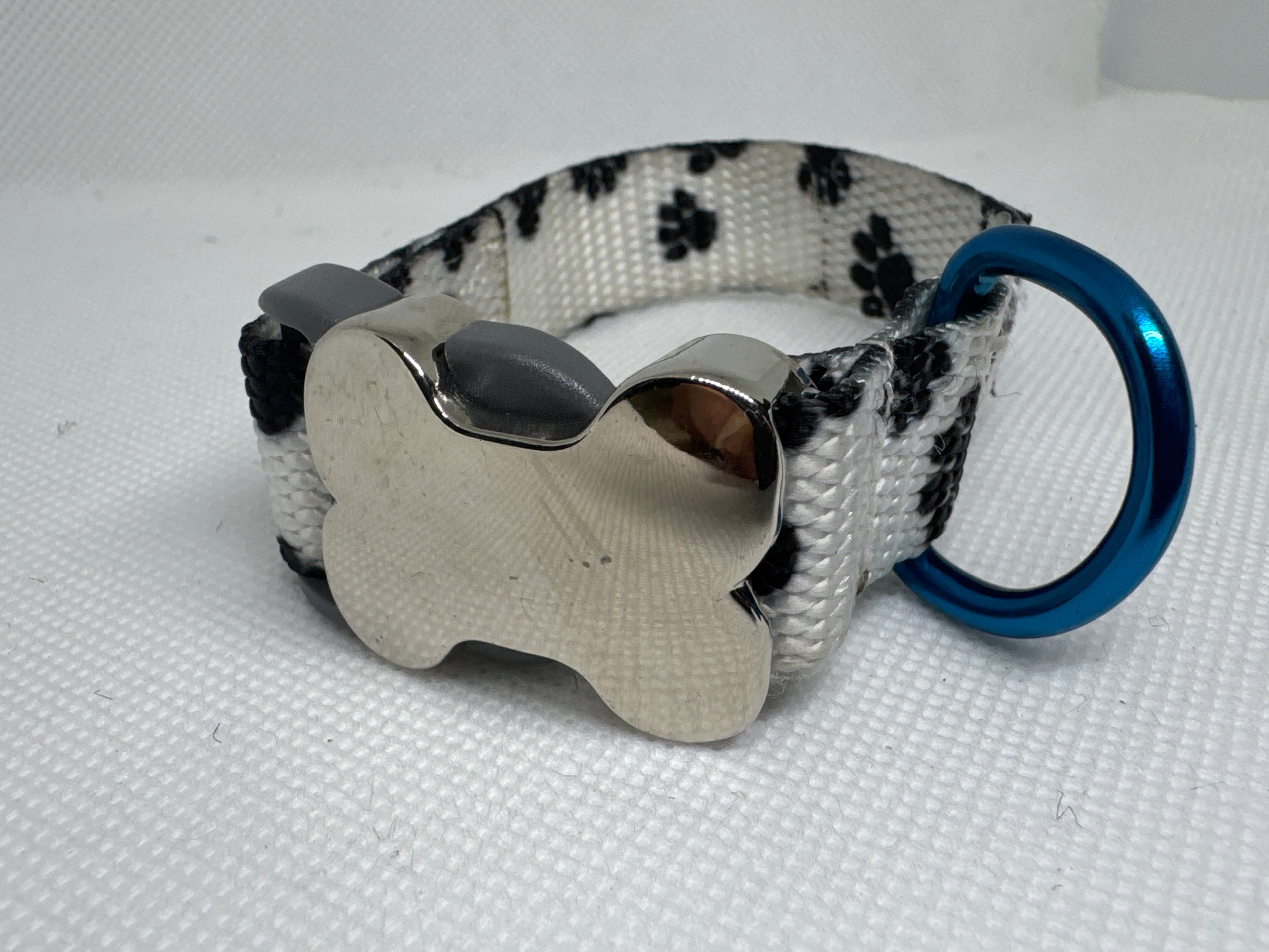 Large adjustable Paws pet collar dog collar by Subtly Unique