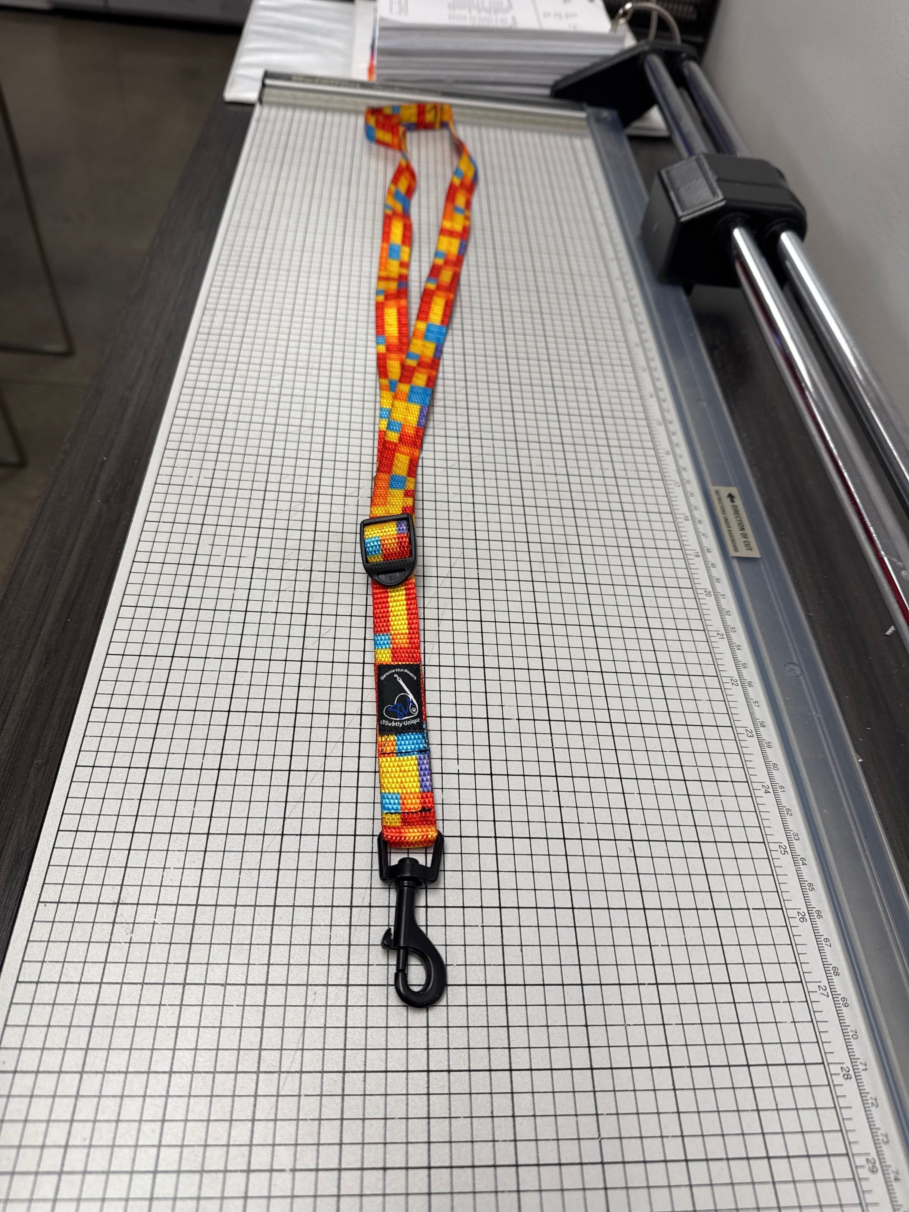 Bright blocka blocka nekleash mini hook Secure the Pooch by Subtly Unique